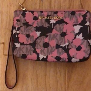Michael Kors double zip wristlet